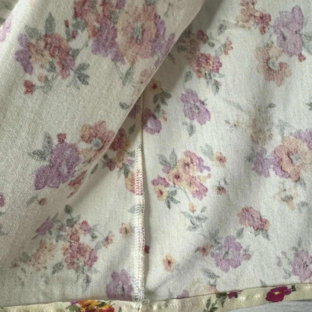 Handmade/Small Shop Floral Kids Kimono Handmade size 2/3t. Great Condition